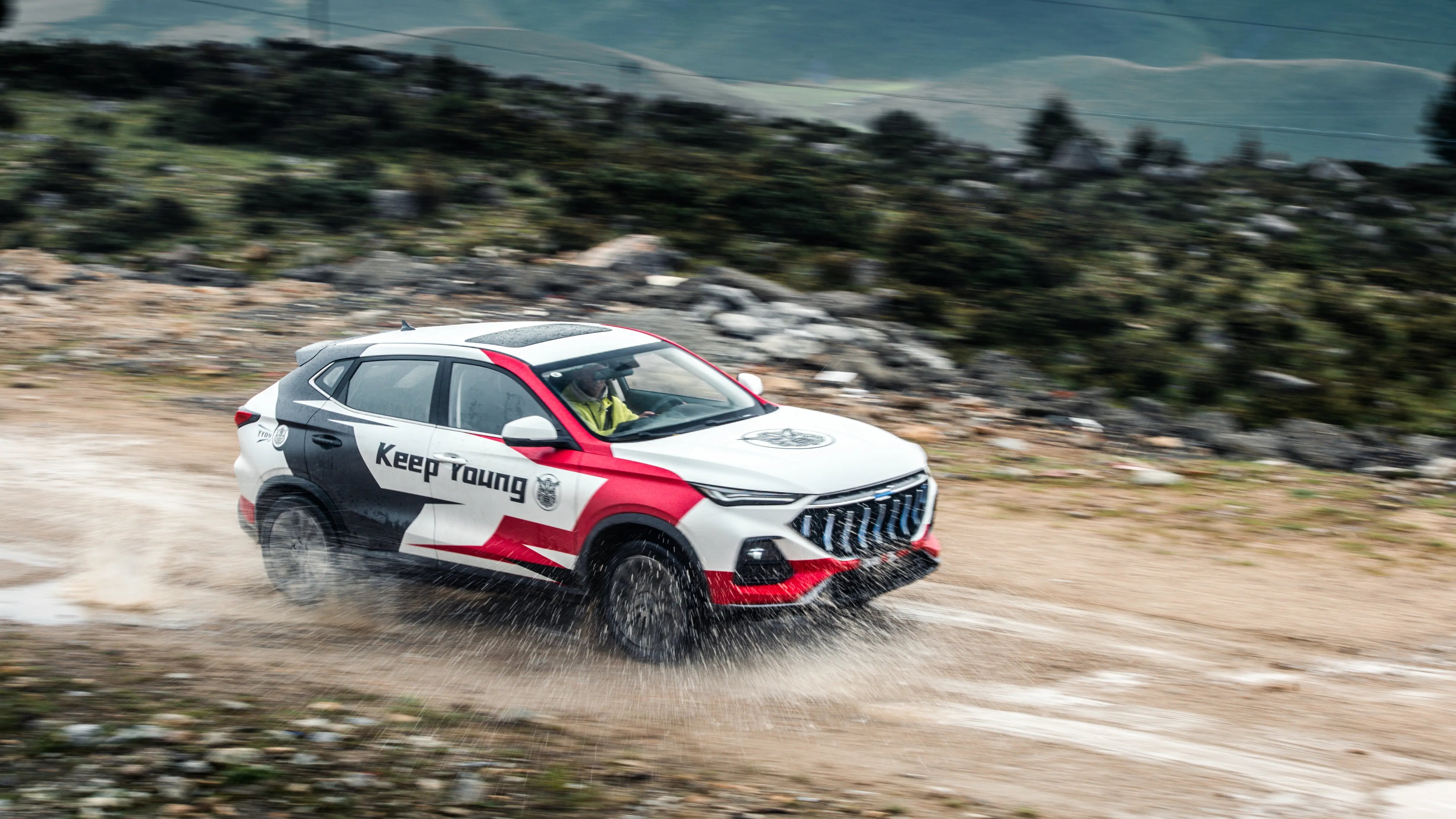 潮流新品来袭,欧尚x5青春版正式上市,限量996辆,售价9.09万元!