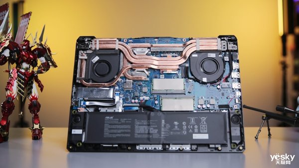 华硕天选2游戏本评测:NVIDIA GeForce RTX 3070+AMD锐龙7 5800H加持的