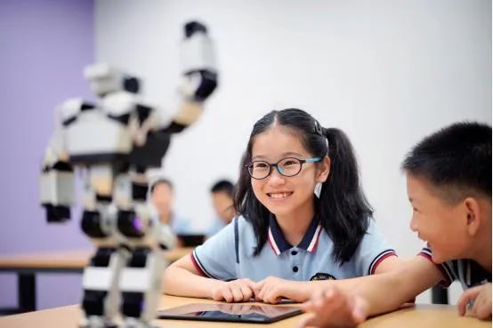 撬动中小学人工智能课程建设,从这五点开始!