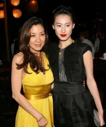 PicsArt_11-30-11.25.09