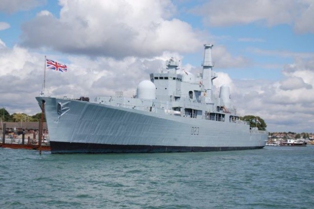 全球仅此一艘:英国海军唯一82型驱逐舰,如今挂牌出售