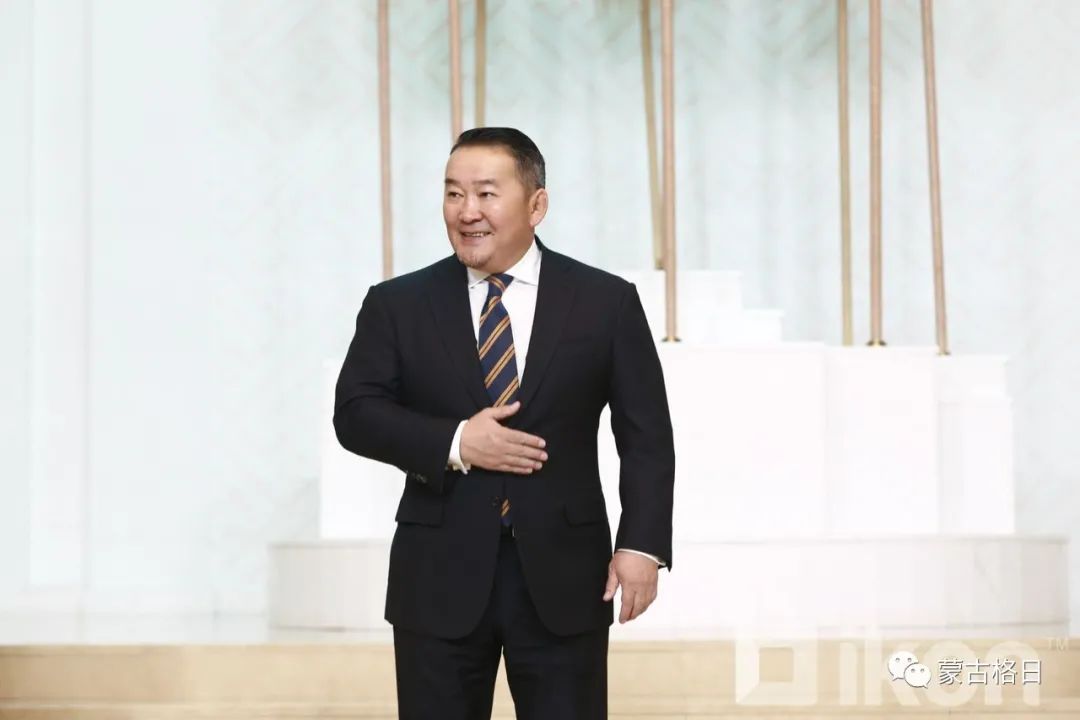 蒙古总统身材图片
