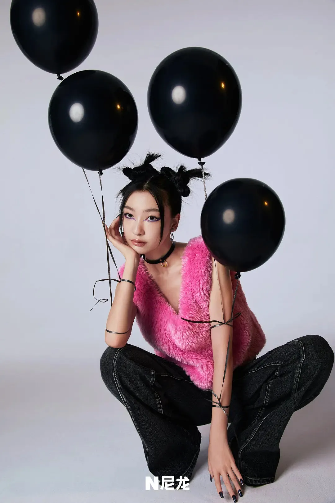 当纯欲风遇上diva妆,才知道原来美女也会丑到认不出_凤凰网时尚_凤凰