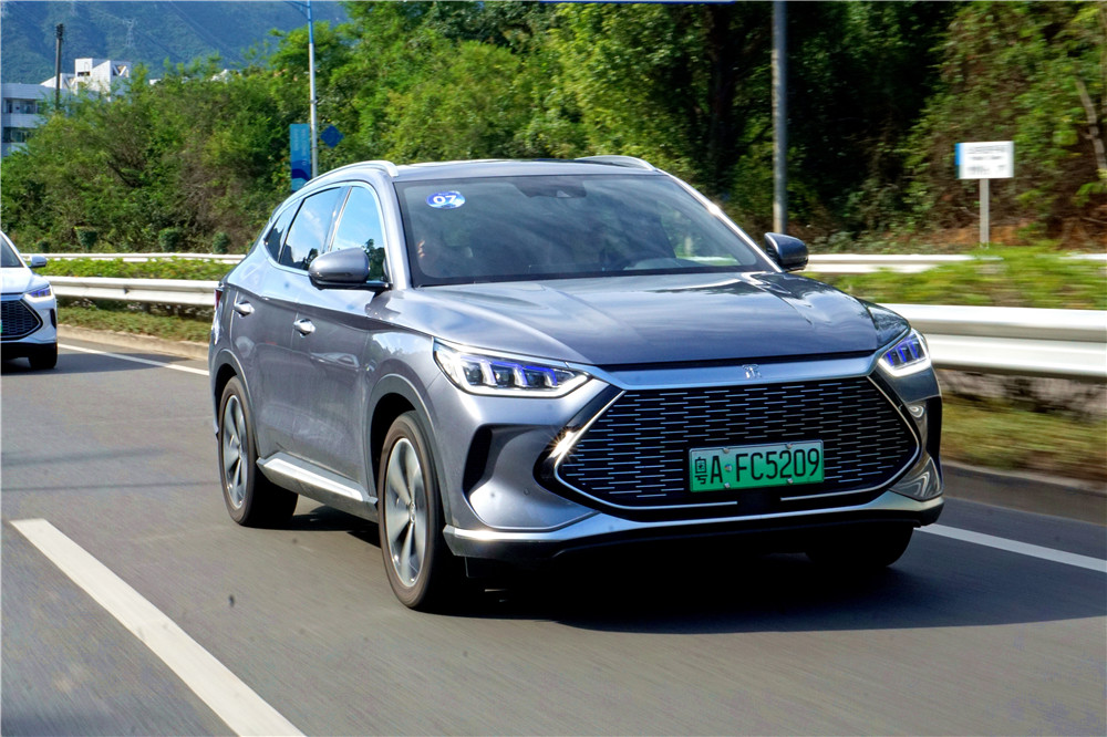 亏电行驶也这么省油 试驾比亚迪宋plus dm-i