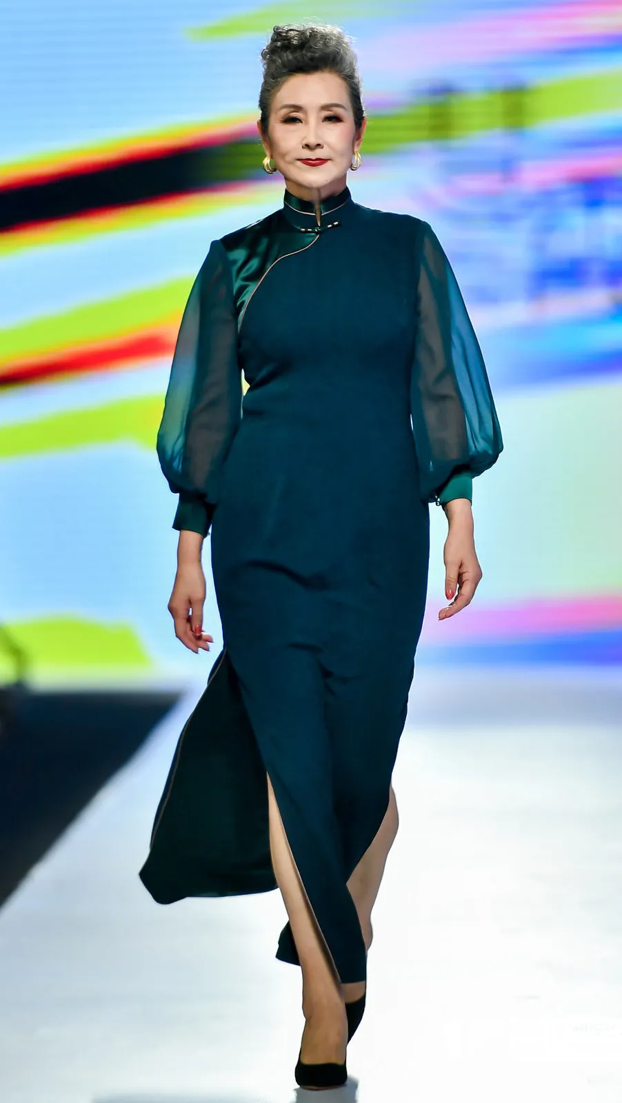 2021广东时装周(春季)秀场直击——慧霞旗袍2021岭南旗袍发布会