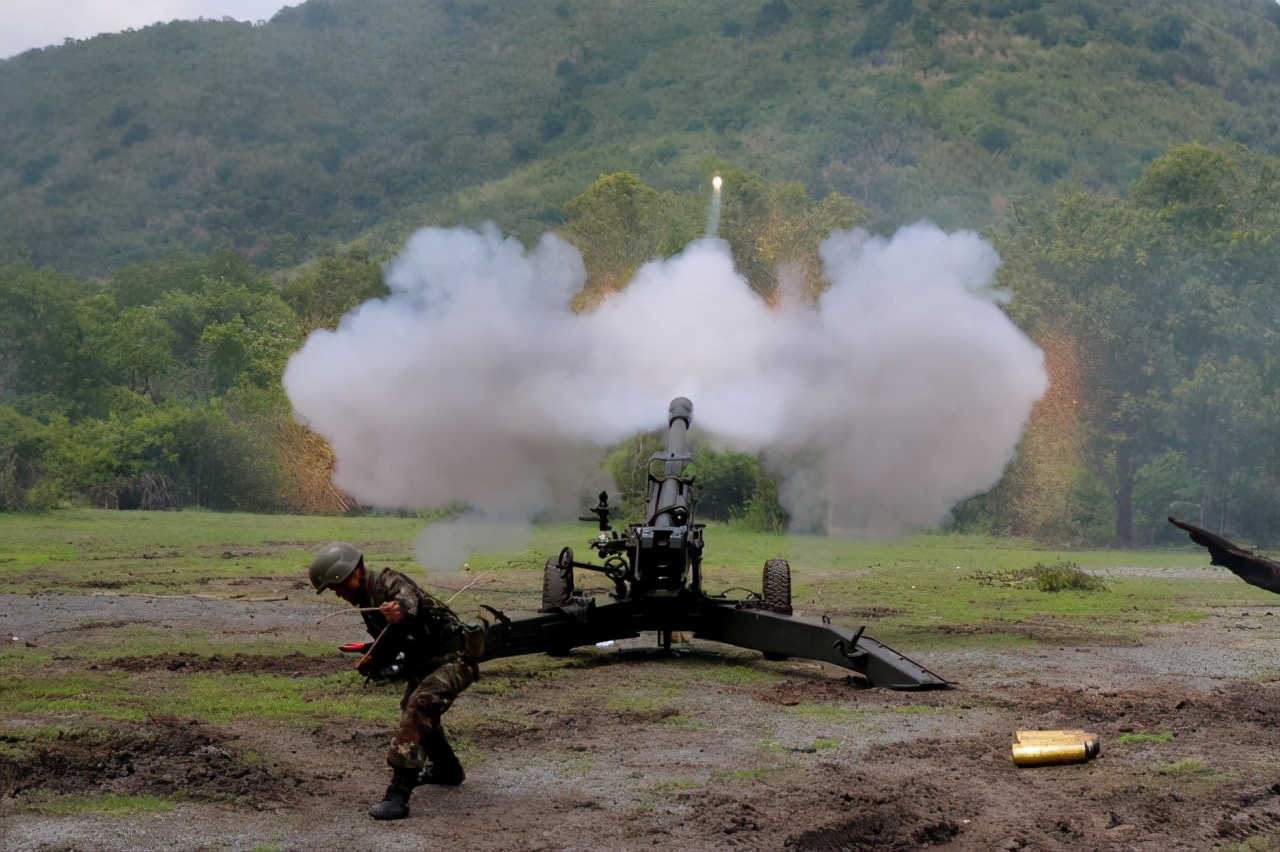 法國lg1型105毫米榴彈炮,一款成功的外貿武器,東南亞國家的最愛