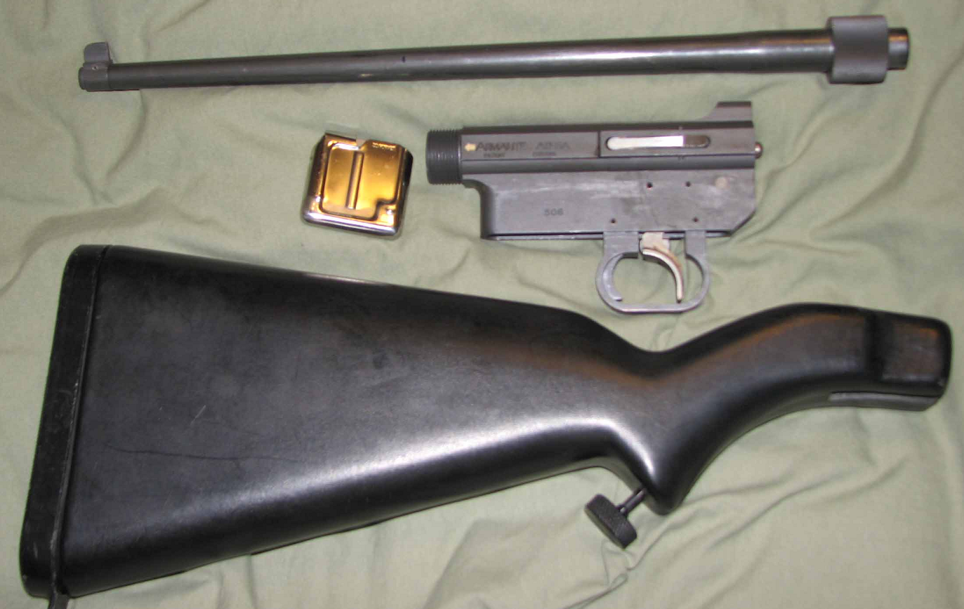 专为坠机而生的步枪美军历史上为飞行员装备的五款生存步枪