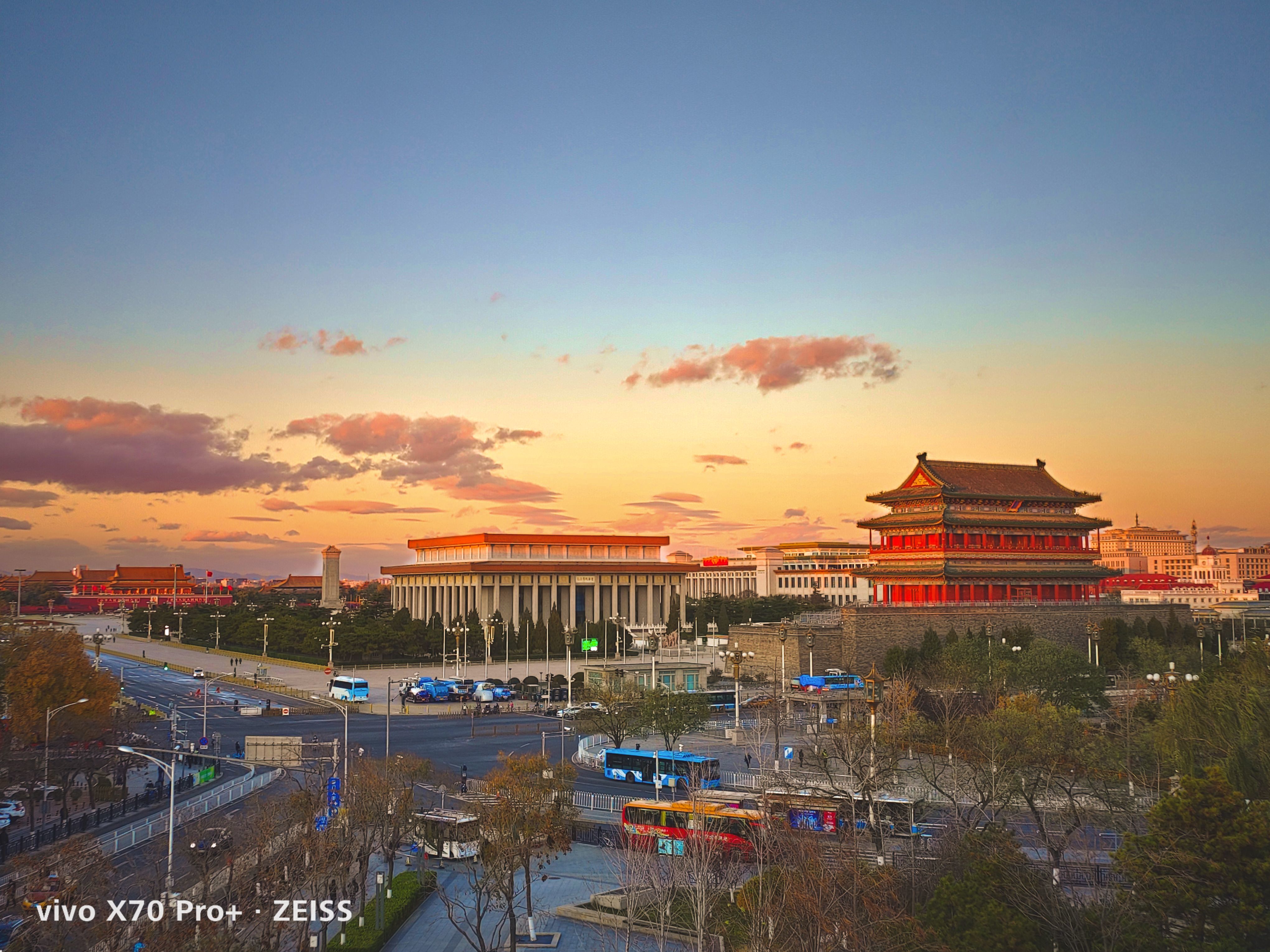 看壮丽北京城楼,赏今年故宫初雪__凤凰网