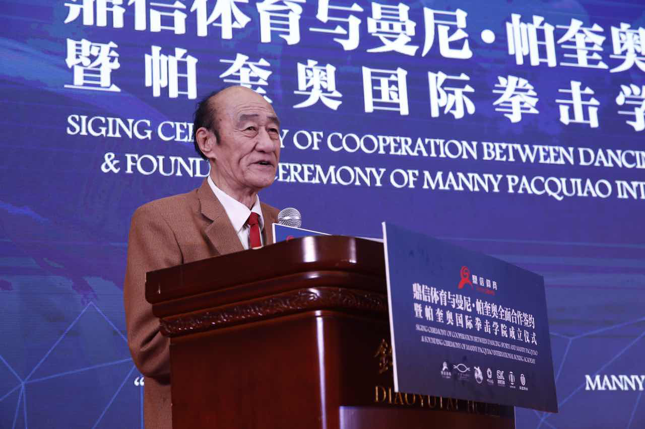 作为中国国家拳击队第一代总教练,王国钧一直都关注着中国拳击职业化