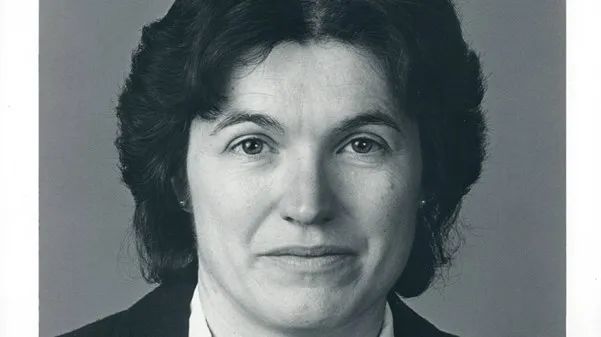 凯伦・维特哈恩