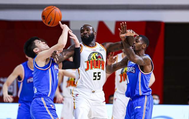 CBA新赛季首阶段赛程公布|今日篮球:中国女篮前两场净胜对手100分以上; CBA新赛季第一阶段