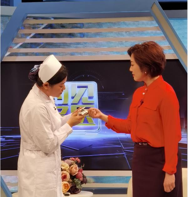 如何挑选血糖仪约见名医现场揭秘