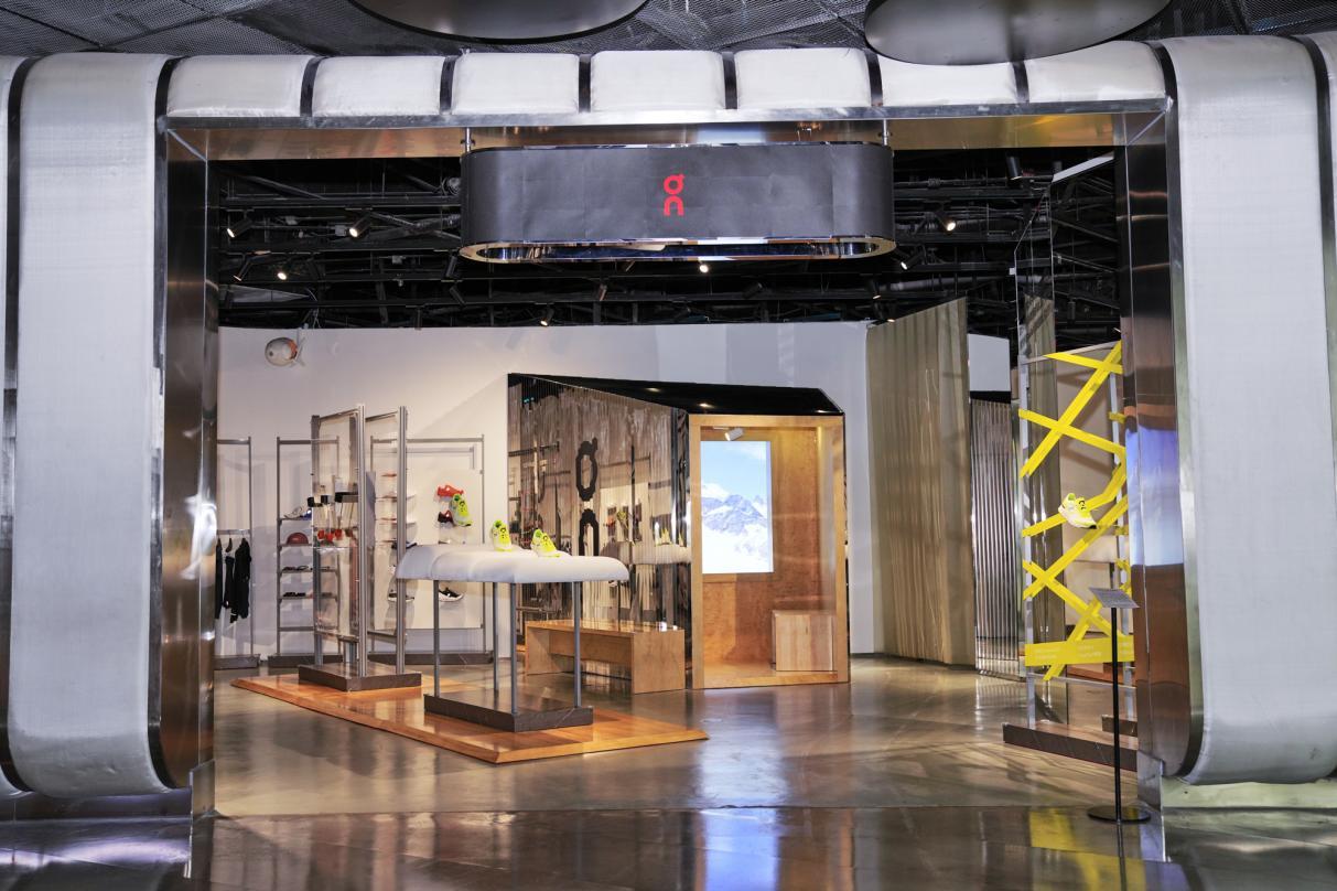 on昂跑北京skp-s限时店正式开启_凤凰网商业_凤凰网