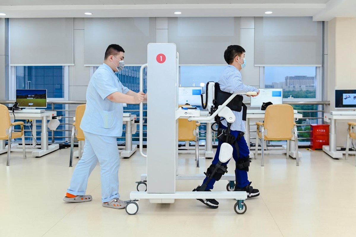聚焦智慧康复,创新康复医疗,2021中国智慧康复暨康复机器人物联港建设