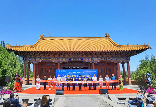 展示东盟风采 续写传统友谊 中国东盟文化旅游展开幕仪式