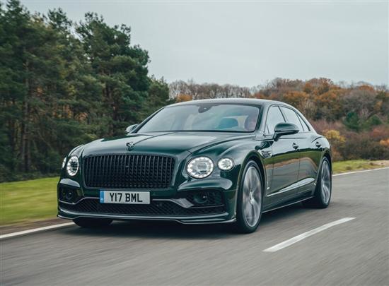 宾利飞驰v8车型上市售价25180万元