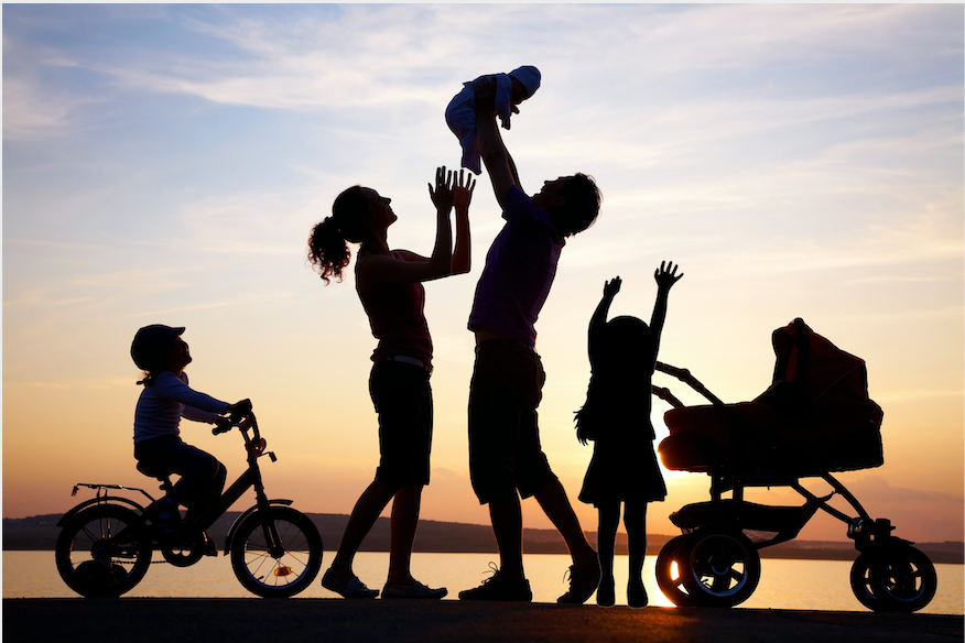 图/视觉中国文|《财经》记者 姚佳莹编辑|朱弢2021年年中,于霖收到了