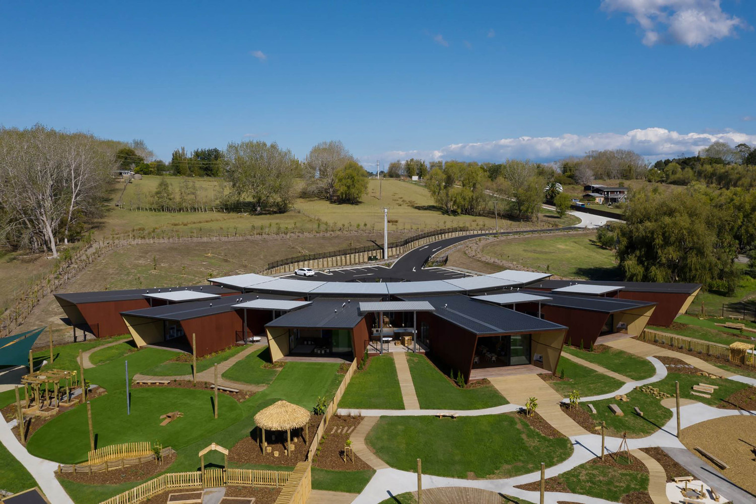 幼儿园设计:看新西兰的两个幼儿园如何支持早期教育理念做设计