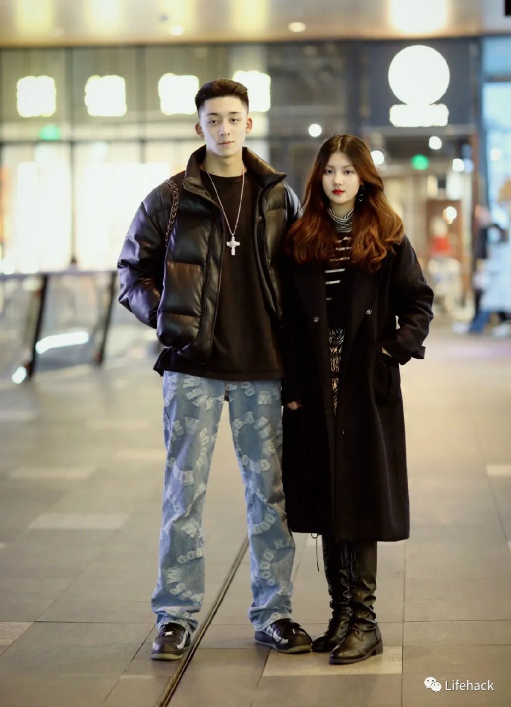 看完这些成都情侣街拍,我又相信爱情了