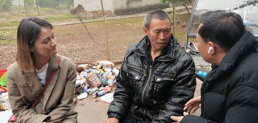 父母双亡,妻离子散:感动全网的"福贵"大爷,如今怎么样了?