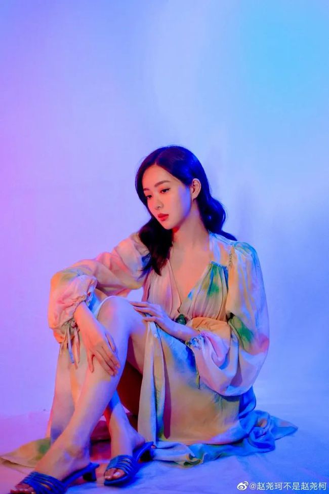 选秀小爱豆获封娱乐圈跑男之后又靠落难王子出圈