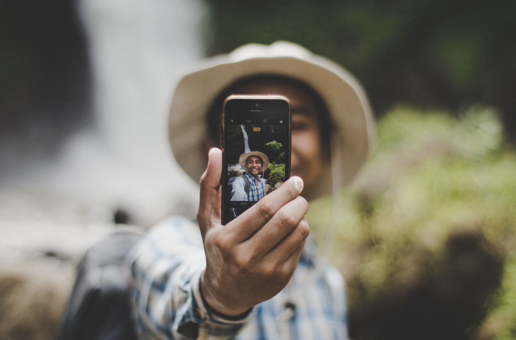 自拍不好看怪不怪手机