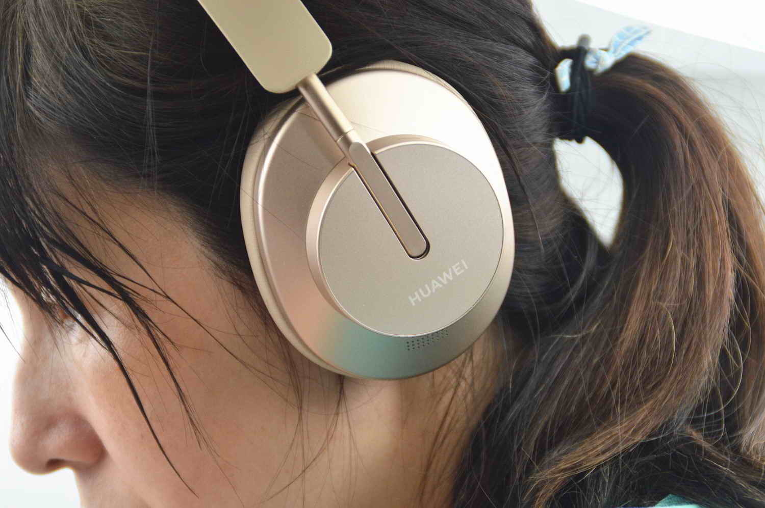 高音质长续航,智慧降噪有一套,华为freebuds studio评测