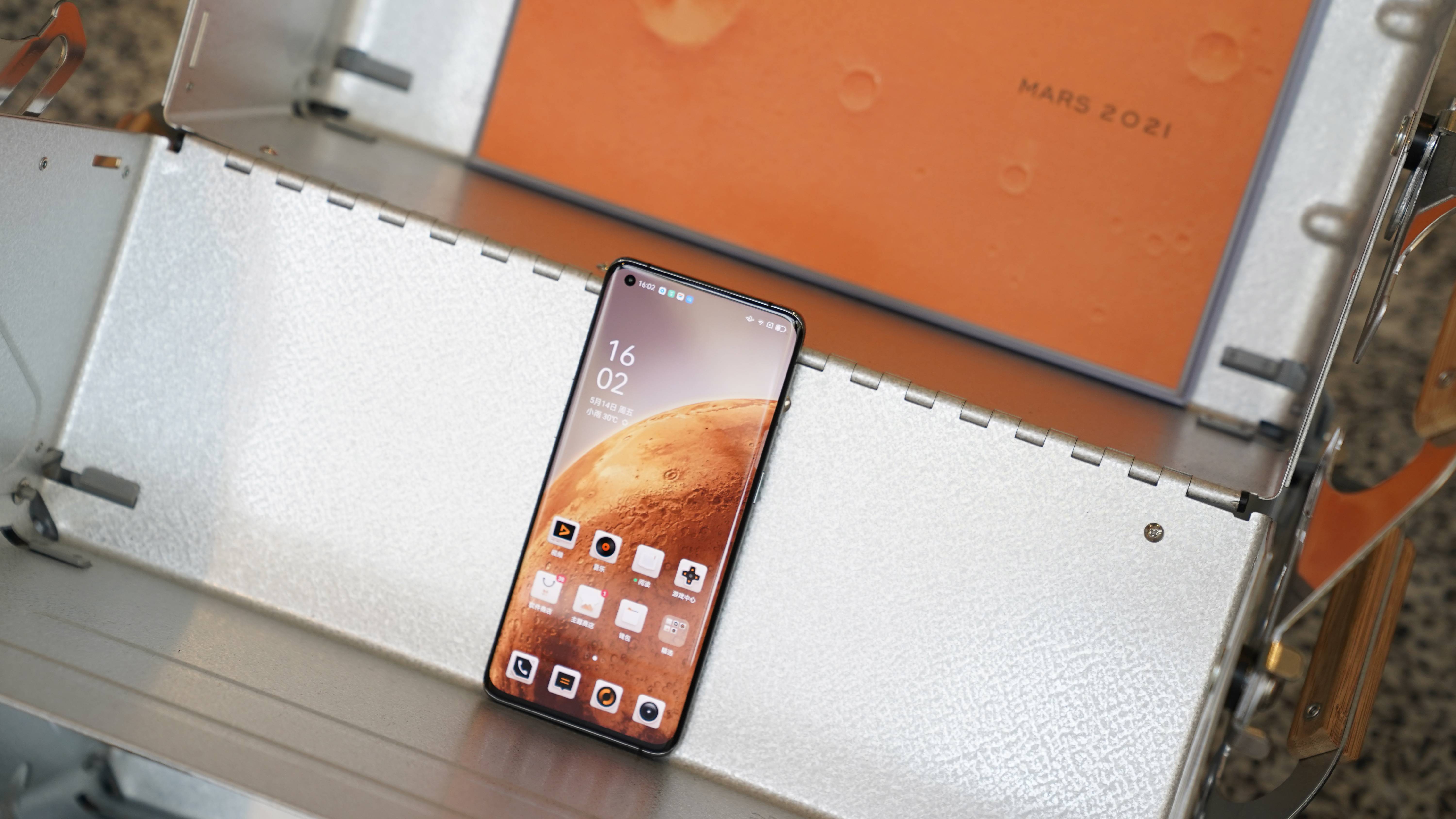 oppo find x3 pro 火星探索版图赏:集未来美学与宇宙浪漫于一体_凤凰