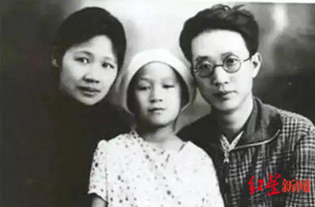 ▲瞿秋白、杨之华和瞿独伊