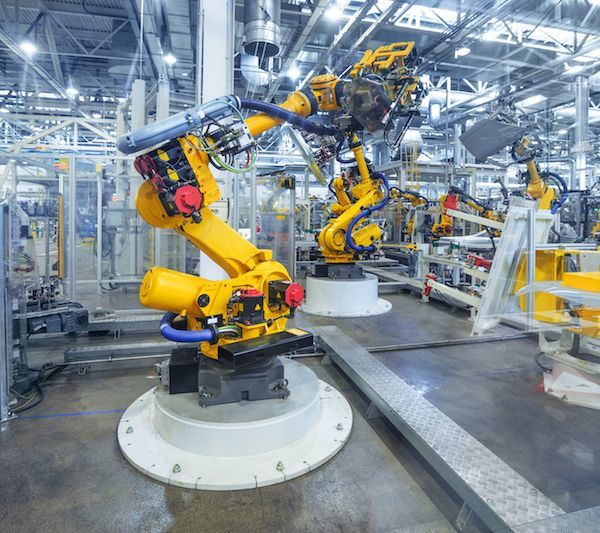 10月工业机器人产量再创新低：原材料涨价叠加芯片短缺，如何解决“卡脖子”问题？