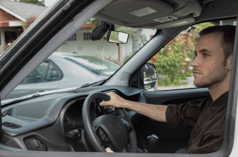 nauto推出新型ai增强型功能 可提升驾驶员和车队安全性__凤凰网