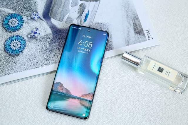 荣耀50新机评测一亿像素拍摄一站式vlog轻松记录生活之美