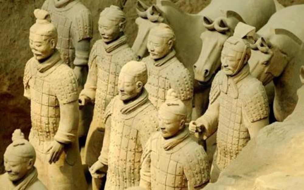 古代中国人比今天中国人要高吗?1974年3月11日农民发现兵马俑 _凤凰网军事_凤凰网