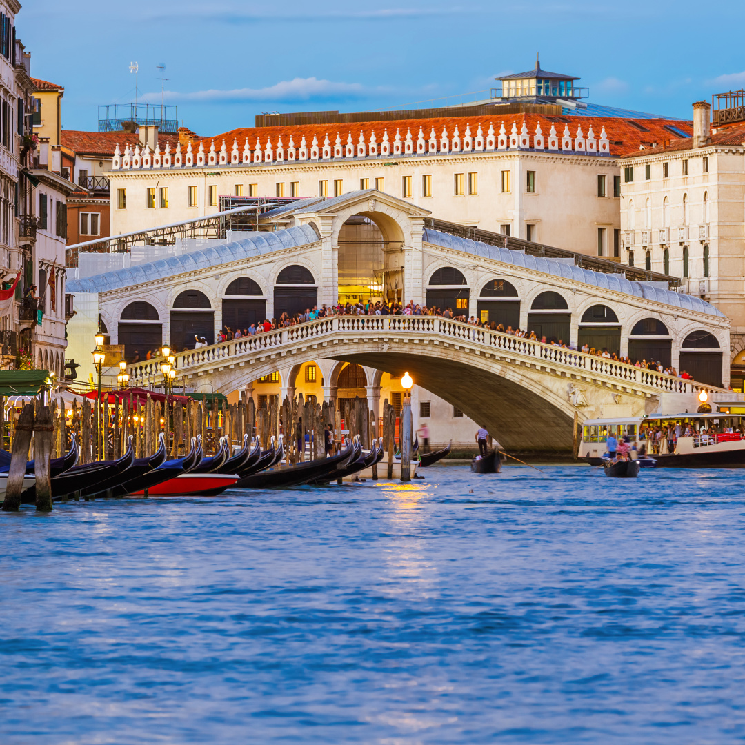 “水城”威尼斯被淹，约85%地区泡在海水里 | 每经网