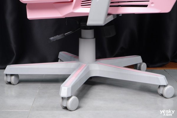 迪锐克斯DXRACER AIR女神定制款电竞网椅测评