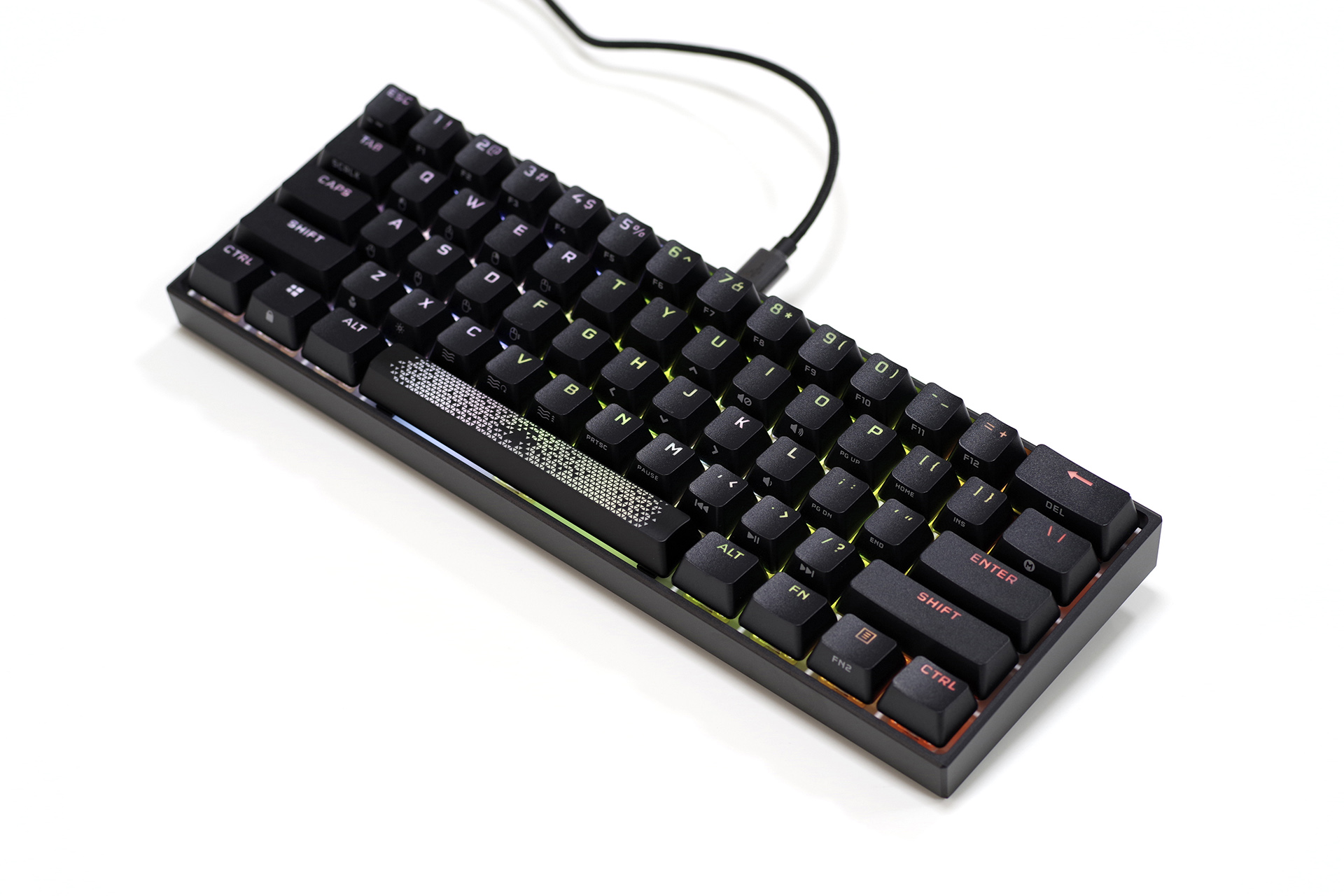 满足船员个性,美商海盗船 k65 rgb mini 机械键盘简评