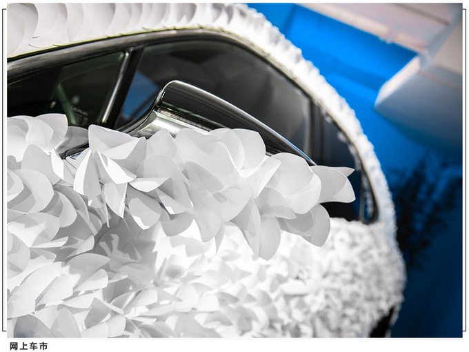 雷克萨斯UX新车型周身被纸片覆盖/采用特殊涂装-图7