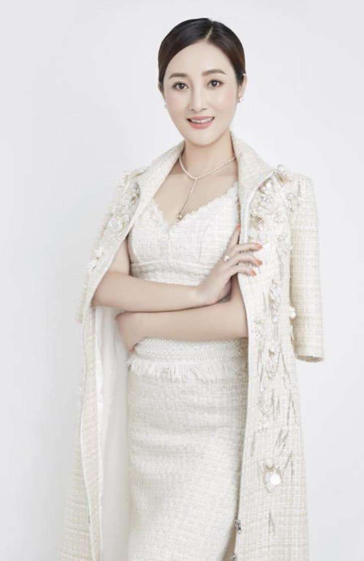 1980出生的女星们,安以轩,张静初,个个貌美如花,谁是你的女神