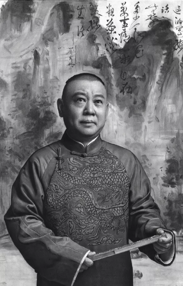 他的画被李冰冰转发冷军称赞!却引起无数网友吐槽!像照片有错吗