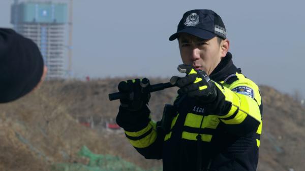 济南交警推出微电影《我是警察》致敬首个人民警察节