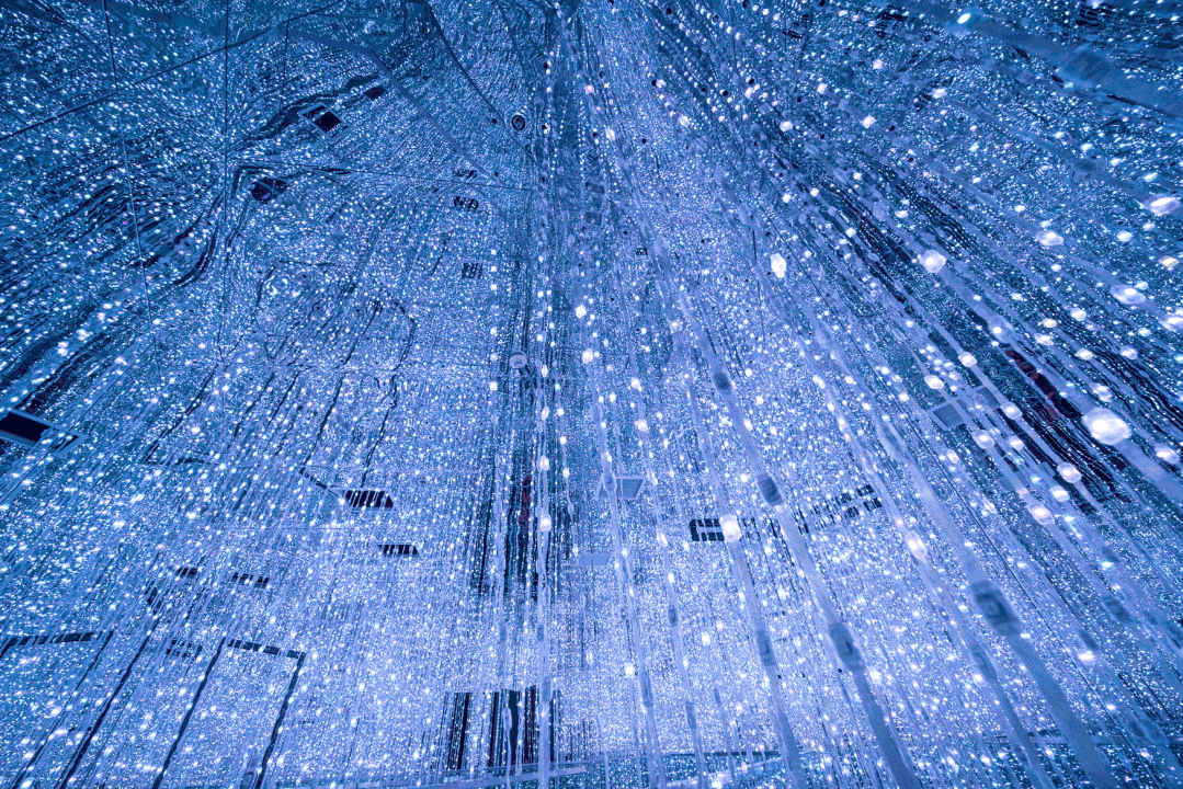 正大广场 |风靡抖音『5d星空馆』空降魔都,360°颠覆你的视觉