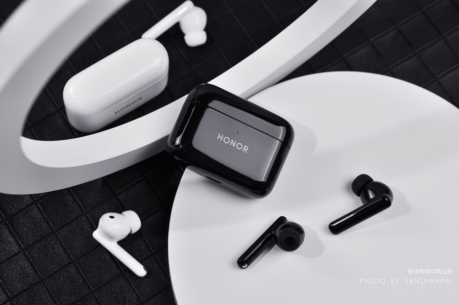 荣耀earbuds 2 se上手:黑白分明!降噪,音质,续航全在线!