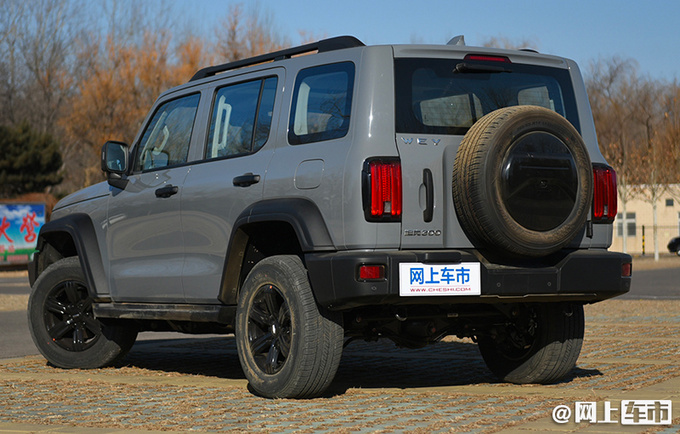 根据此前报道显示,长城汽车后续将推出两款基于"坦克·wey"平台打造的