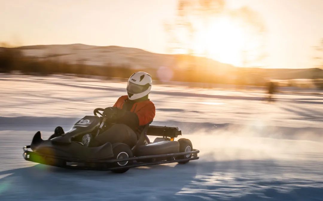 冰上卡丁车竞速体验