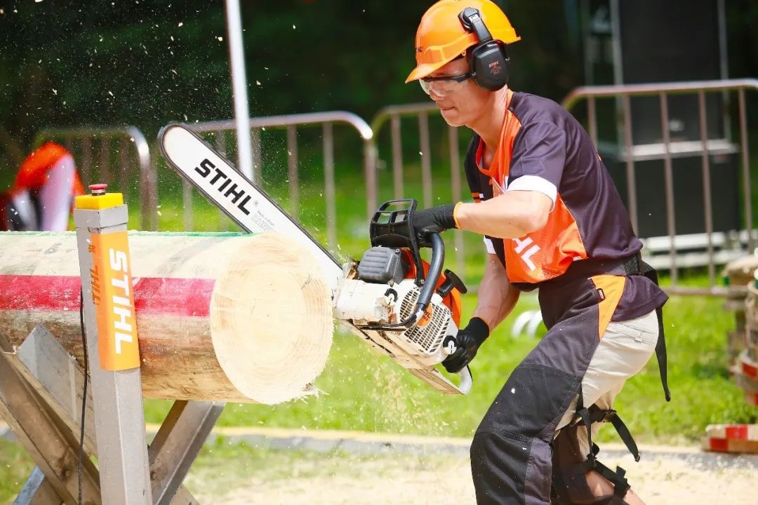 第五届斯蒂尔中国伐木大赛各赛区赛况激烈