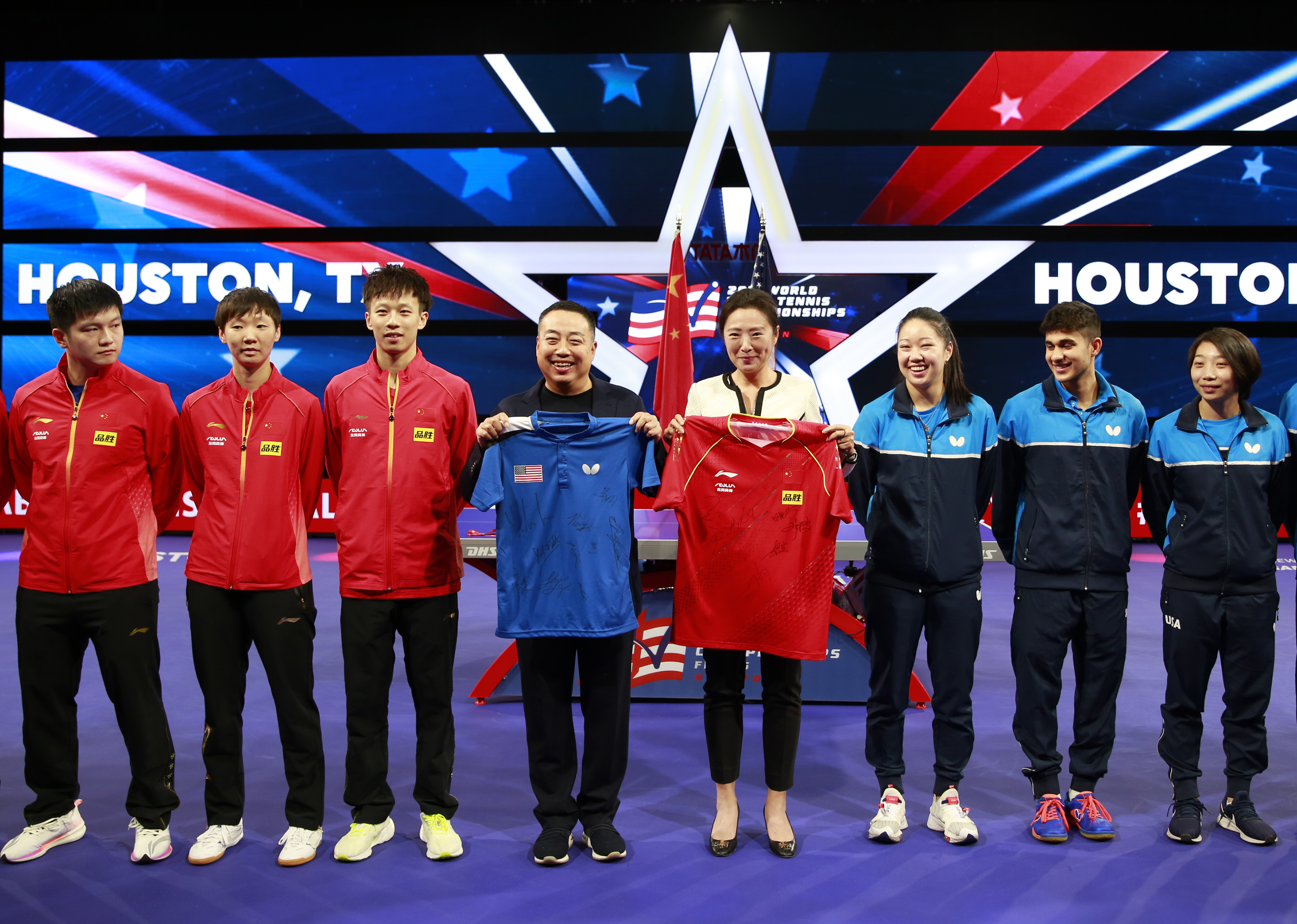 刘国梁一直在推动世界乒乓的发展。