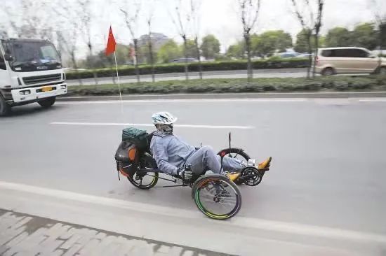 邵海鵬想用來環游中國的「躺車」示意圖 | 來源：受訪者