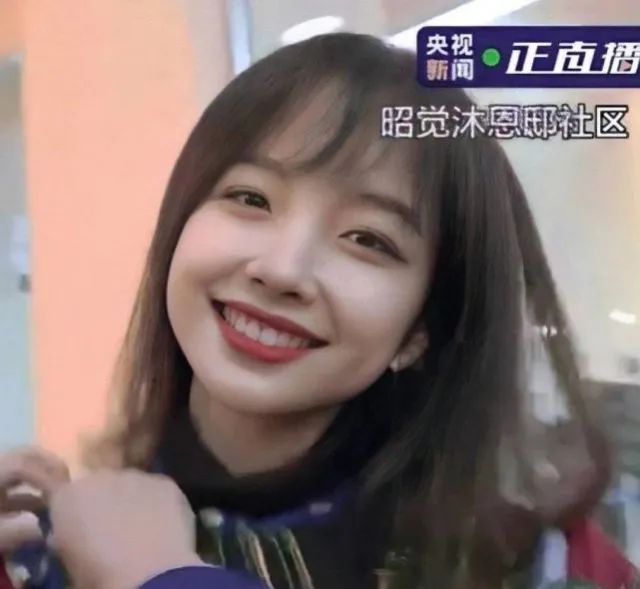 初恋脸!央视最美女记者!今天的心是冰冰的__凤凰网