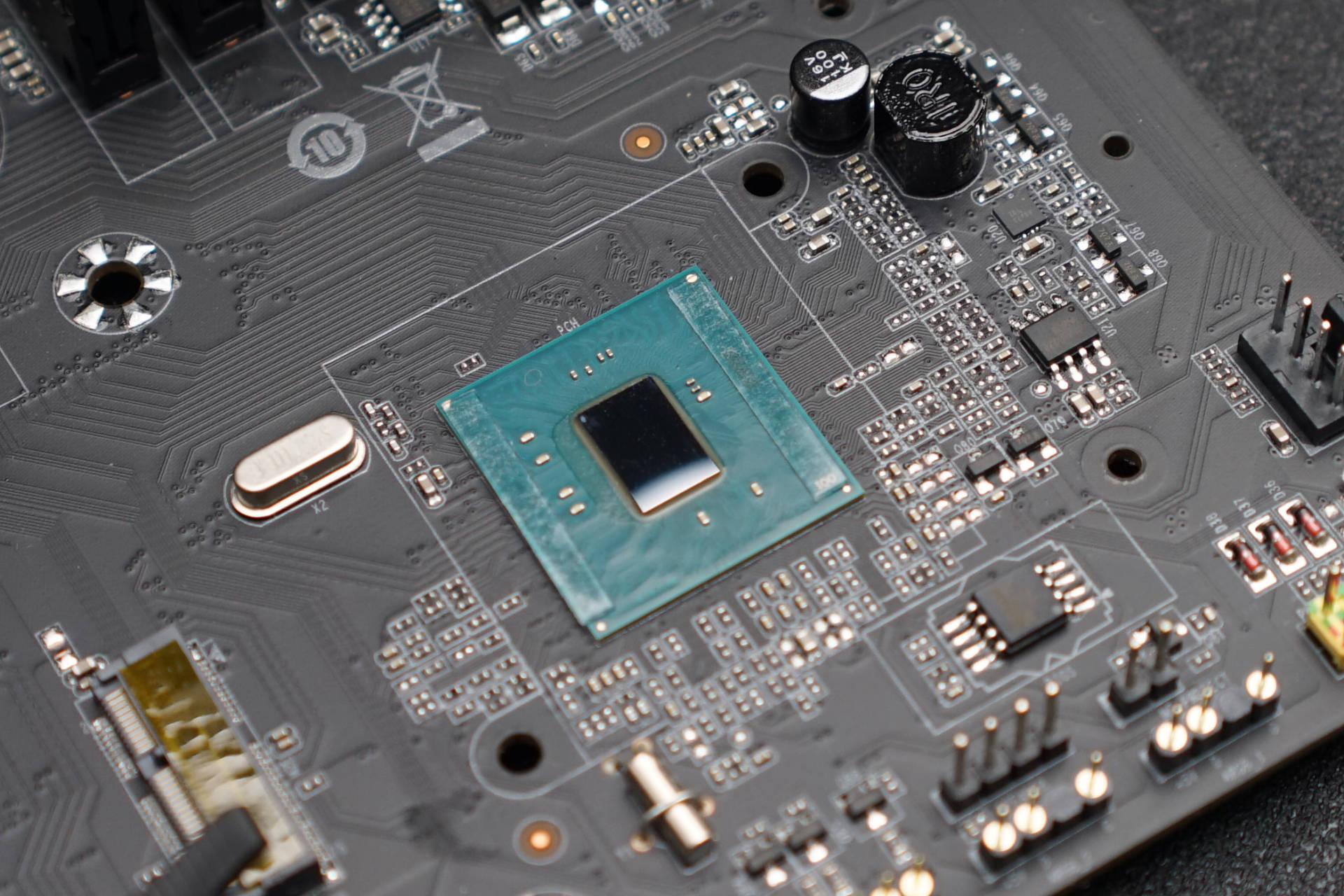 2021年装机性价比首选:铭瑄b460m-f电竞之心游戏主板搭配i5-10600