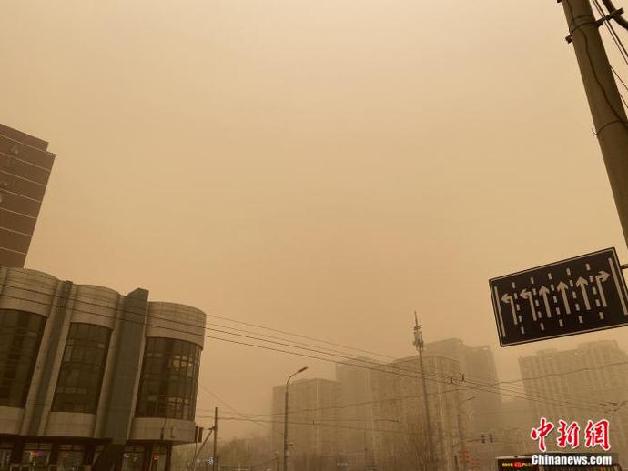 北京扬沙图片